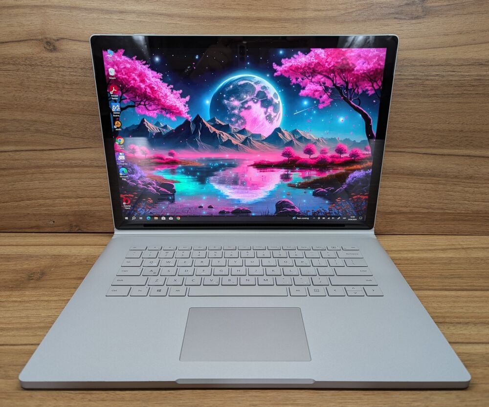 Купити ноутбук-трансформер Microsoft Surface Book 2 / 15