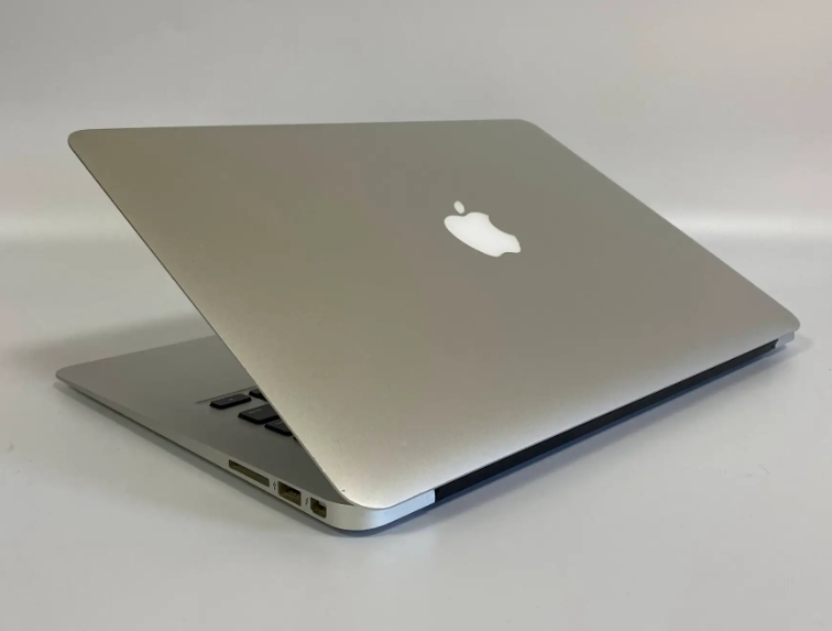 Купить ноутбук Б-класс Apple MacBook Air A1466 13.3