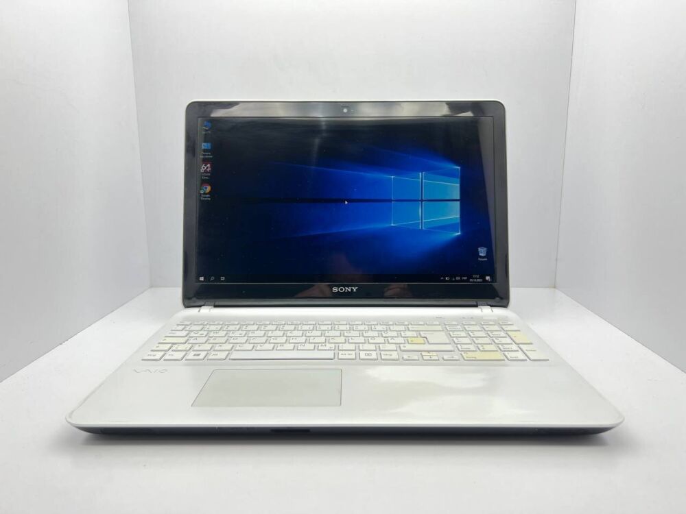 Купить ноутбук Б-класс Sony Vaio SVF152C29M / 15.6