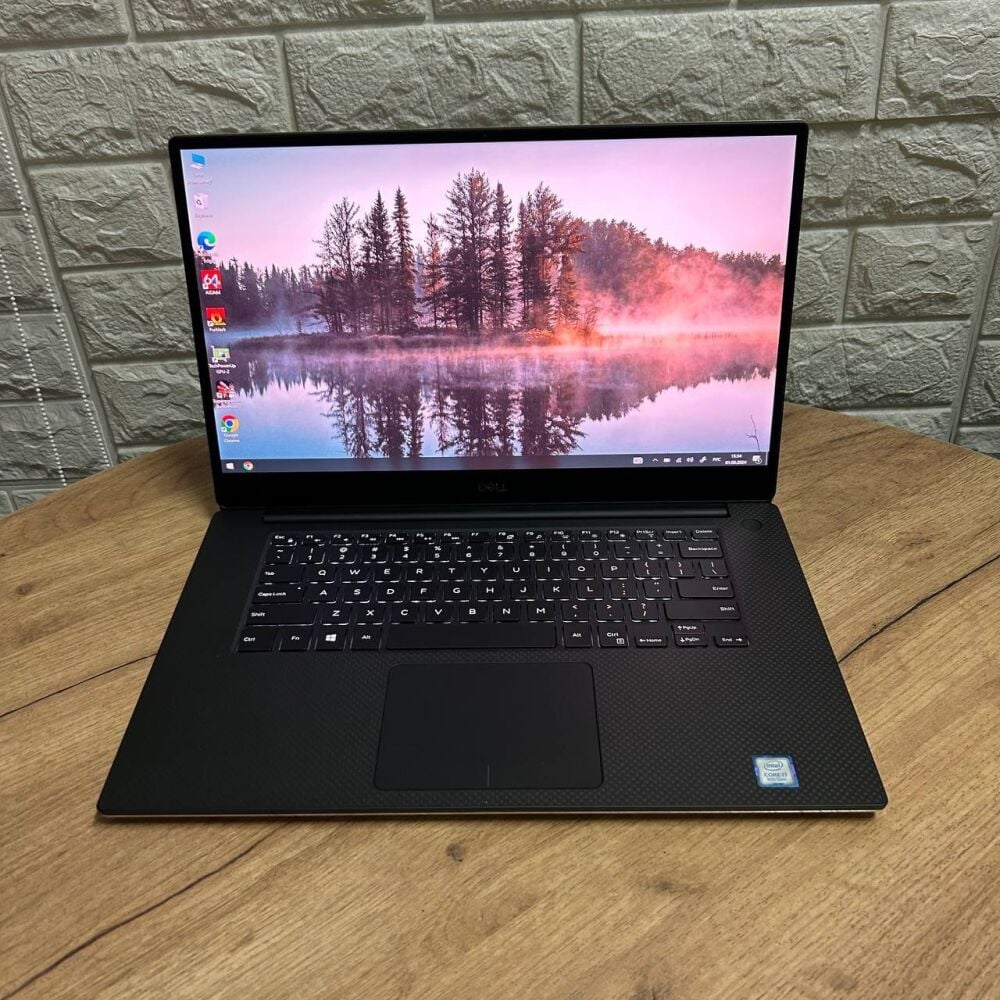 Купить игровой ноутбук Dell XPS 15 7590 / 15.6