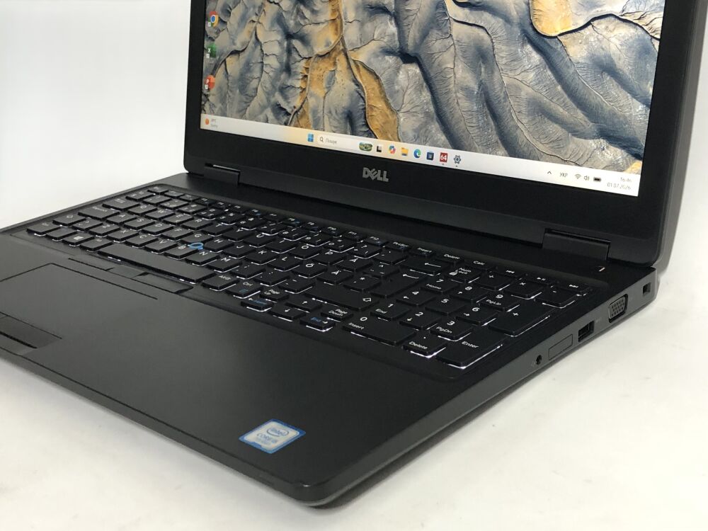 Купить игровой ноутбук Dell Latitude 5580 / 15.6