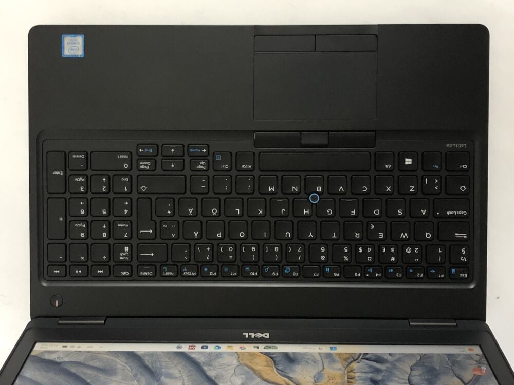 Купить игровой ноутбук Dell Latitude 5580 / 15.6
