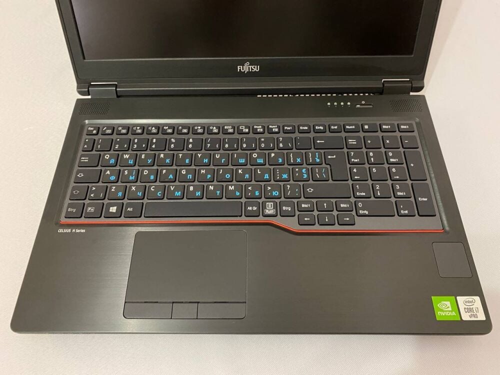 Купить мобильную рабочую станцию Fujitsu Celsius H7510 / 15.6 Купить мобильную рабочую станцию Fujitsu Celsius H7510 / 15.6