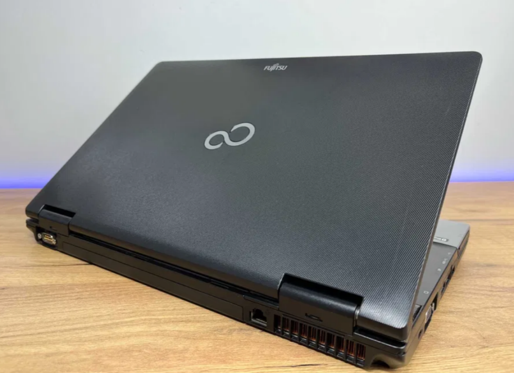 富士通】LIFEBOOK E752/F Core i5-3320M 4GB 320GB DVDマルチ