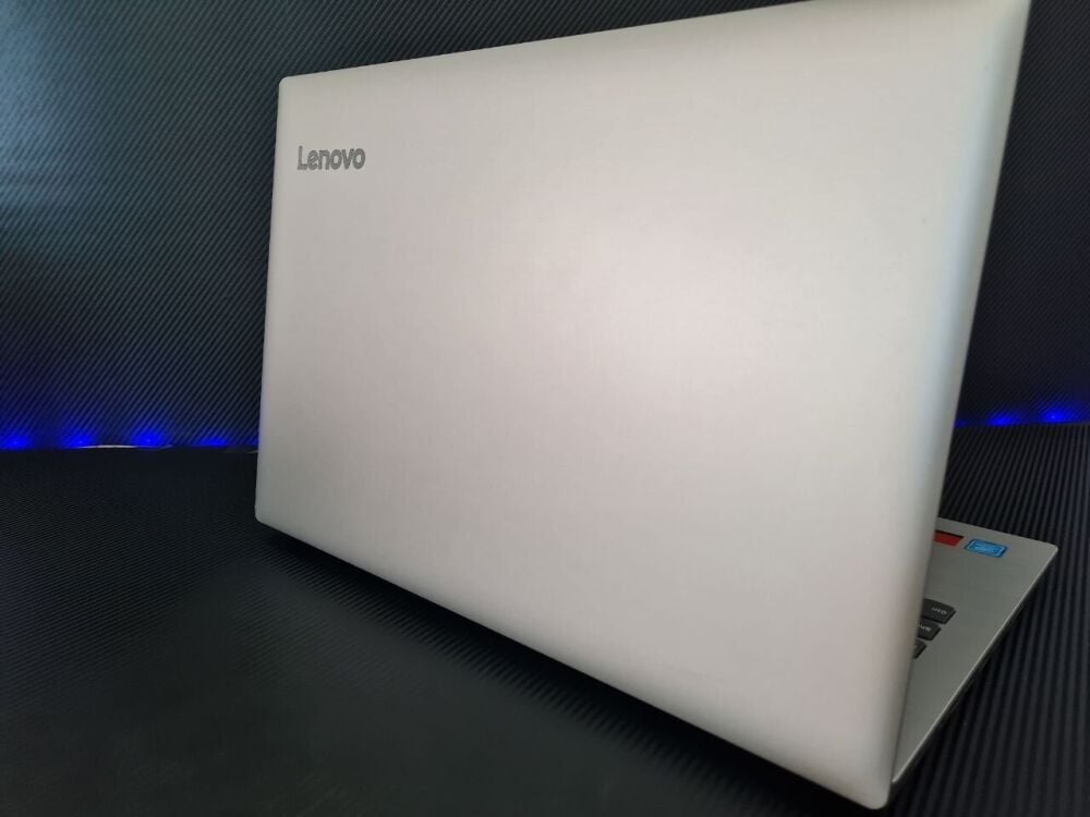 Купить ноутбук Lenovo IdeaPad 320-15IAP / 15.6