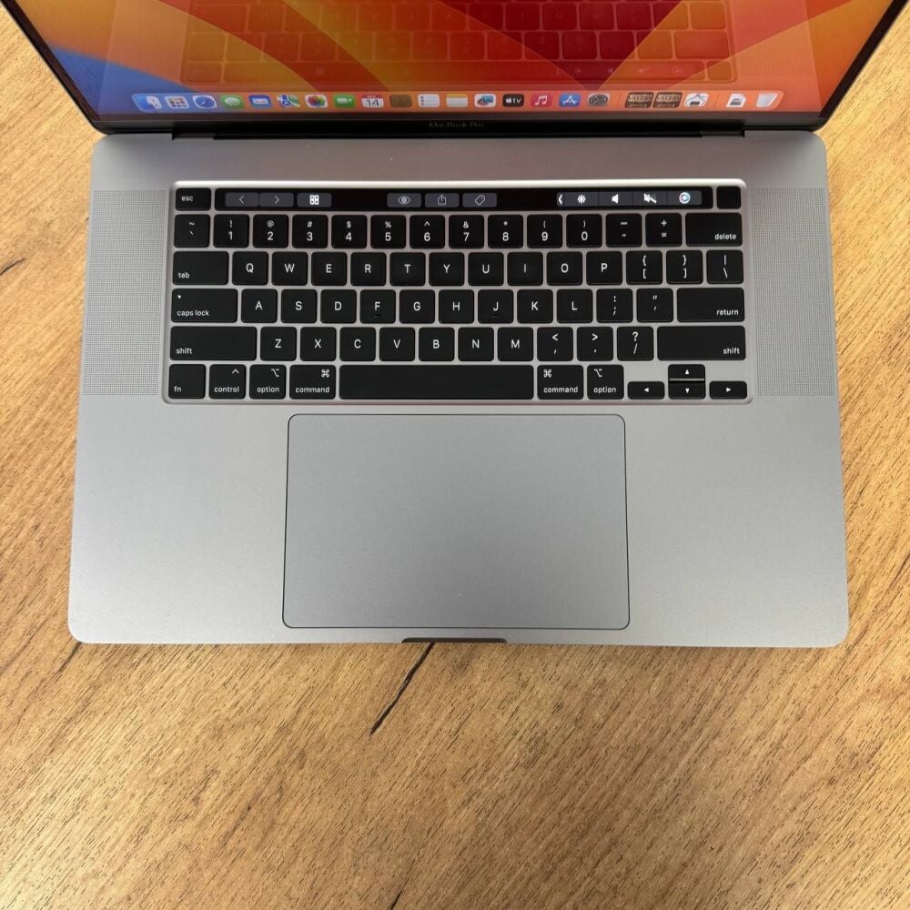 Купить ультрабук Apple MacBook Pro 16 2019 A2141 / 16