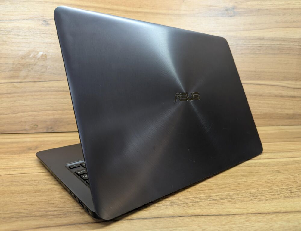 Купить ноутбук Asus UX305F / 13.3
