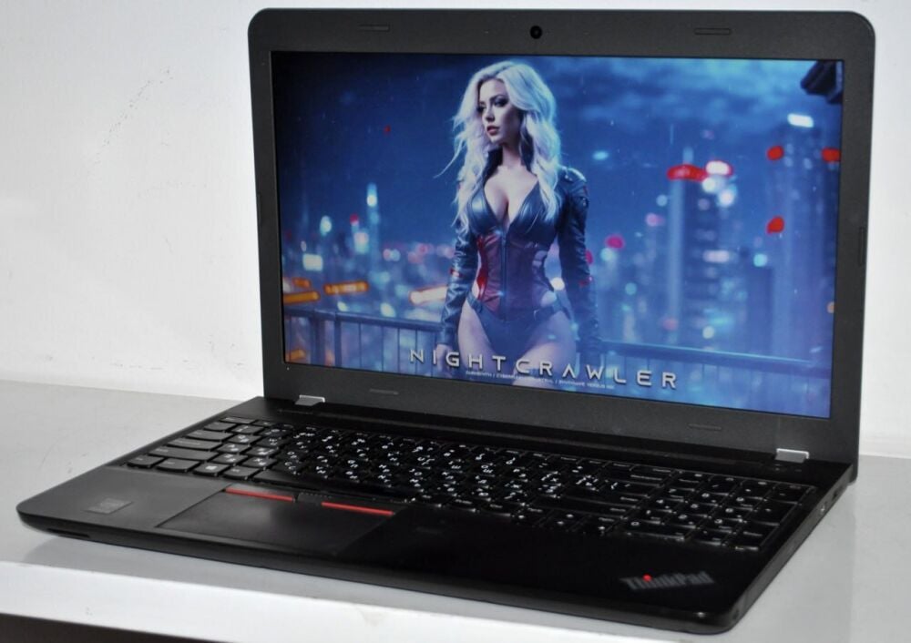 Купити ноутбук Lenovo ThinkPad E550 / 15.6