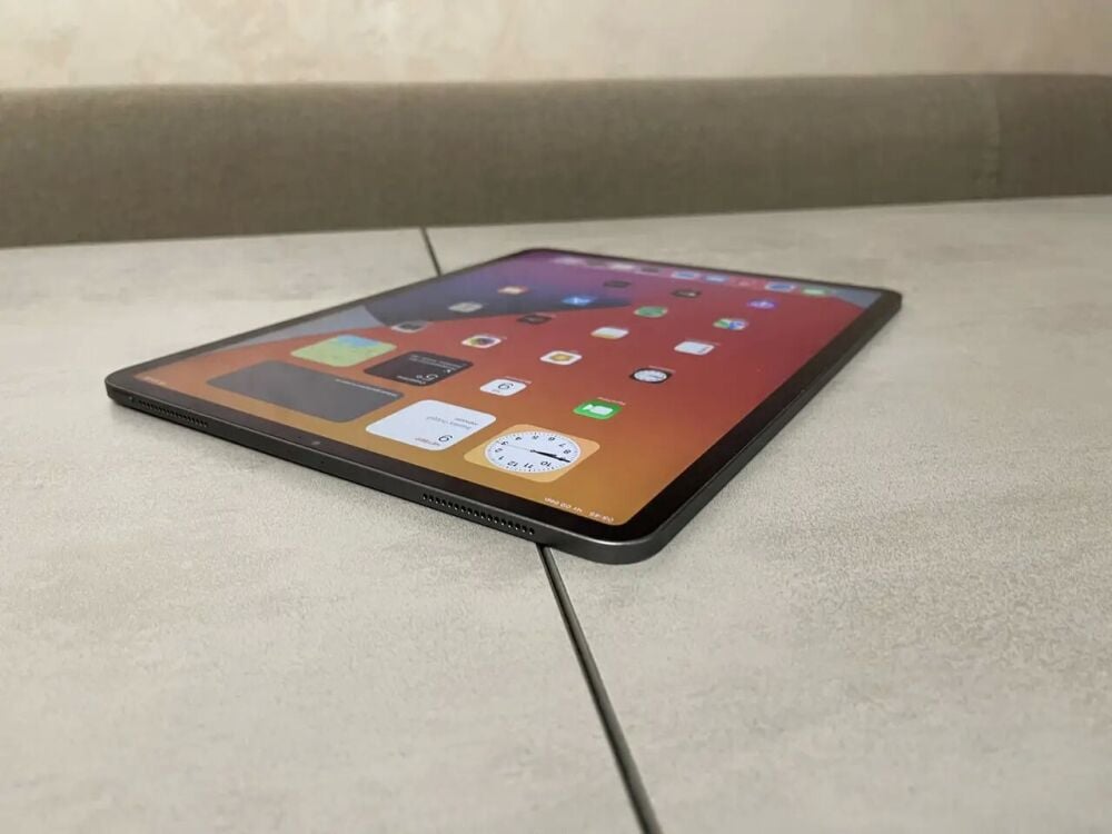 Купить Планшет Apple iPad Pro A1876 / 12.9