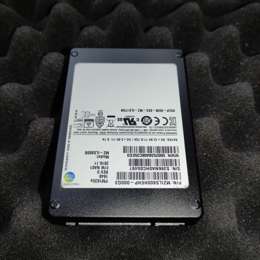 Купити твердотільний накопичувач SSD Samsung PM1635a / 2.5
