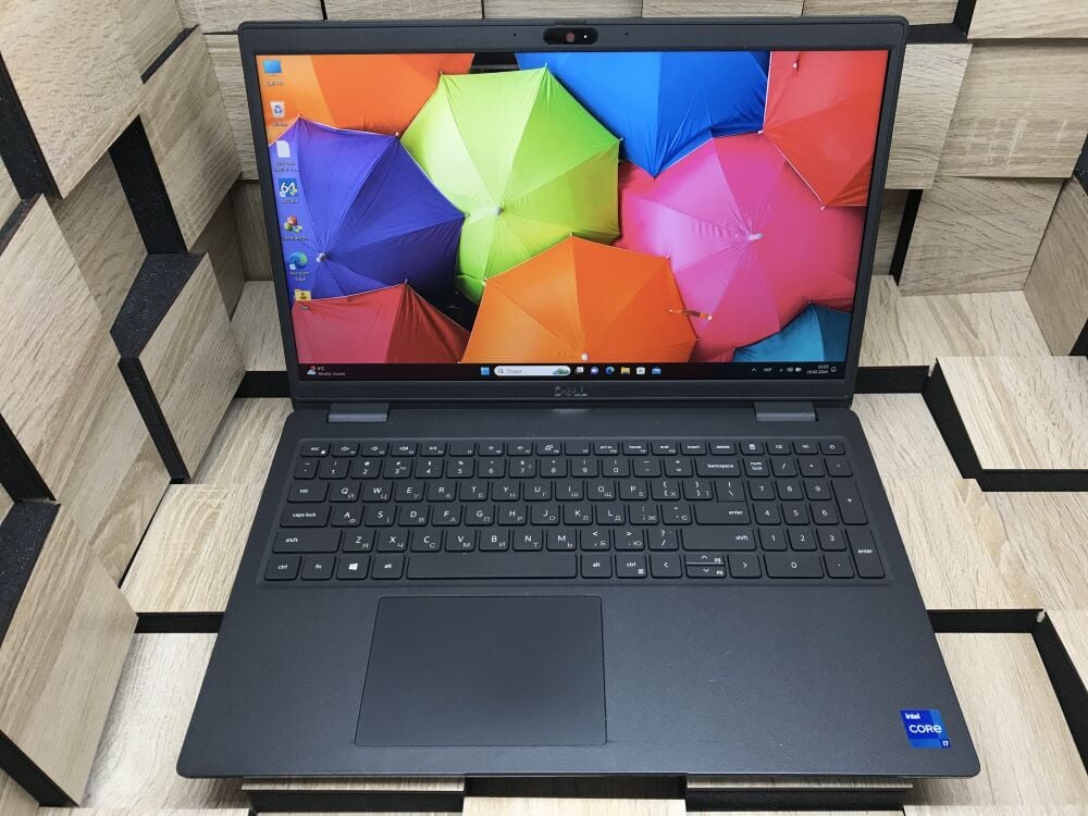 Latitude3520 11世代Corei7 16GB 512GB MX450 Купить Ноутбук Б-класс Dell Latitude 3520 / 15.6