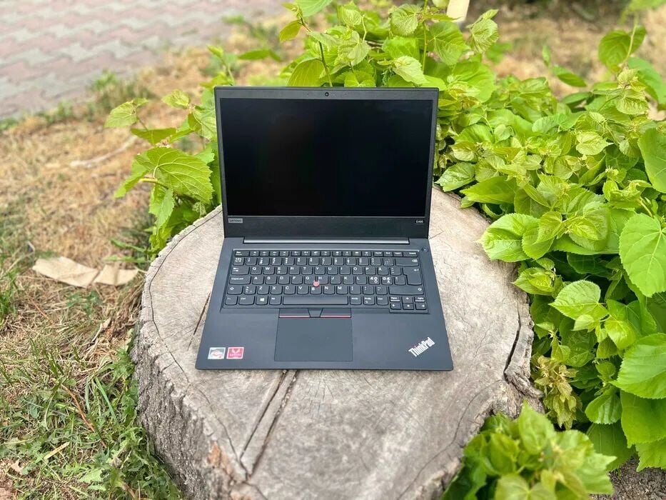 Купить ноутбук Lenovo ThinkPad E495 / 14