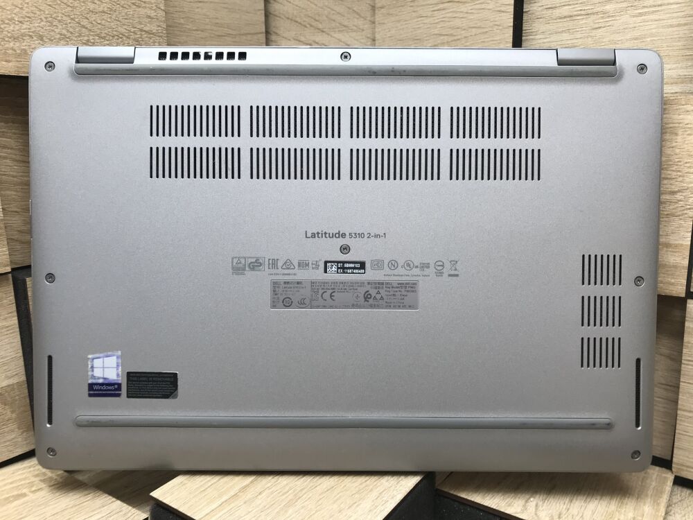 DELL LATITUDE 5310 / コアi5-10310U 256GB Ультрабук Б-класс Dell Latitude 5310 / 12.5