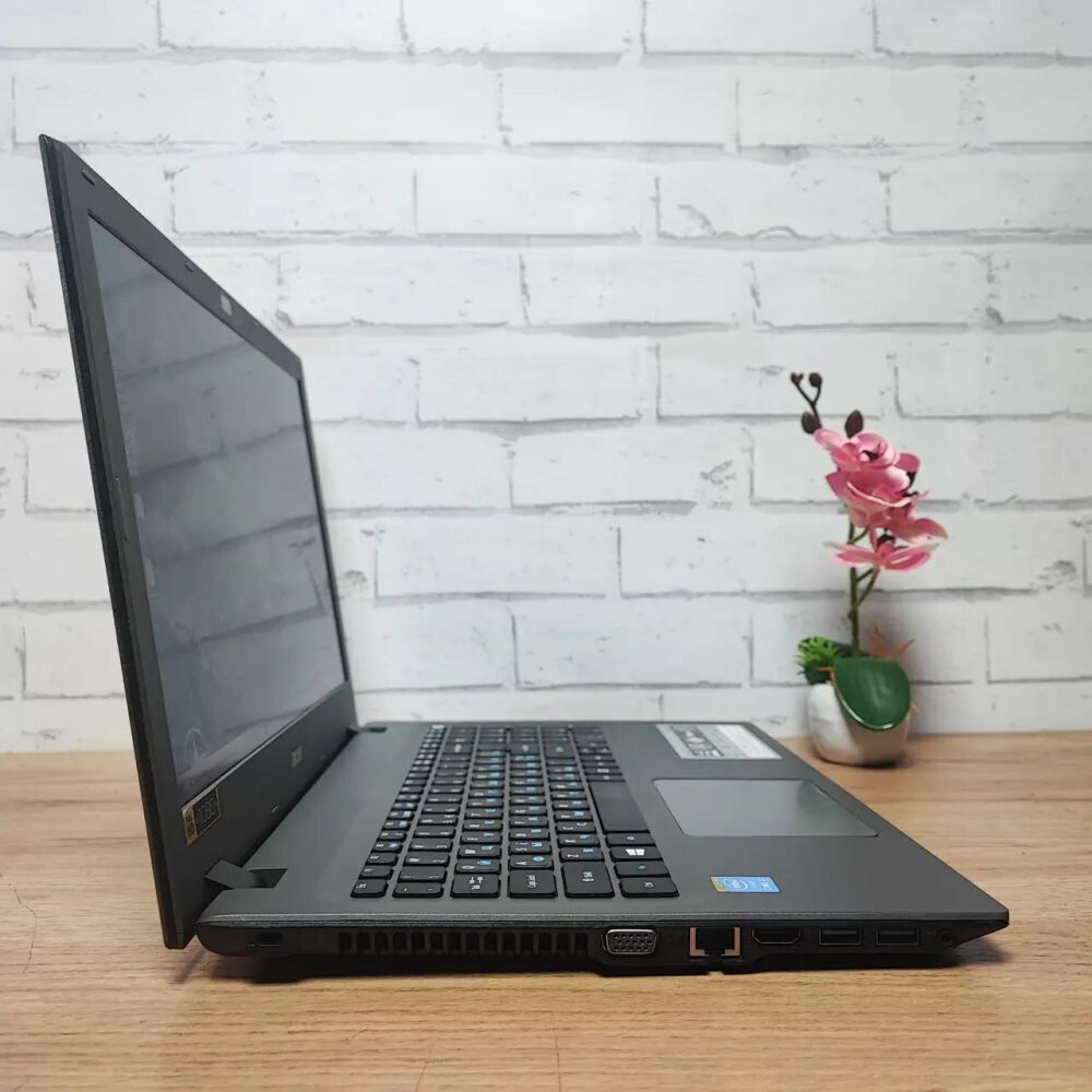 Купить ноутбук Acer Aspire E5-573 / 15.6