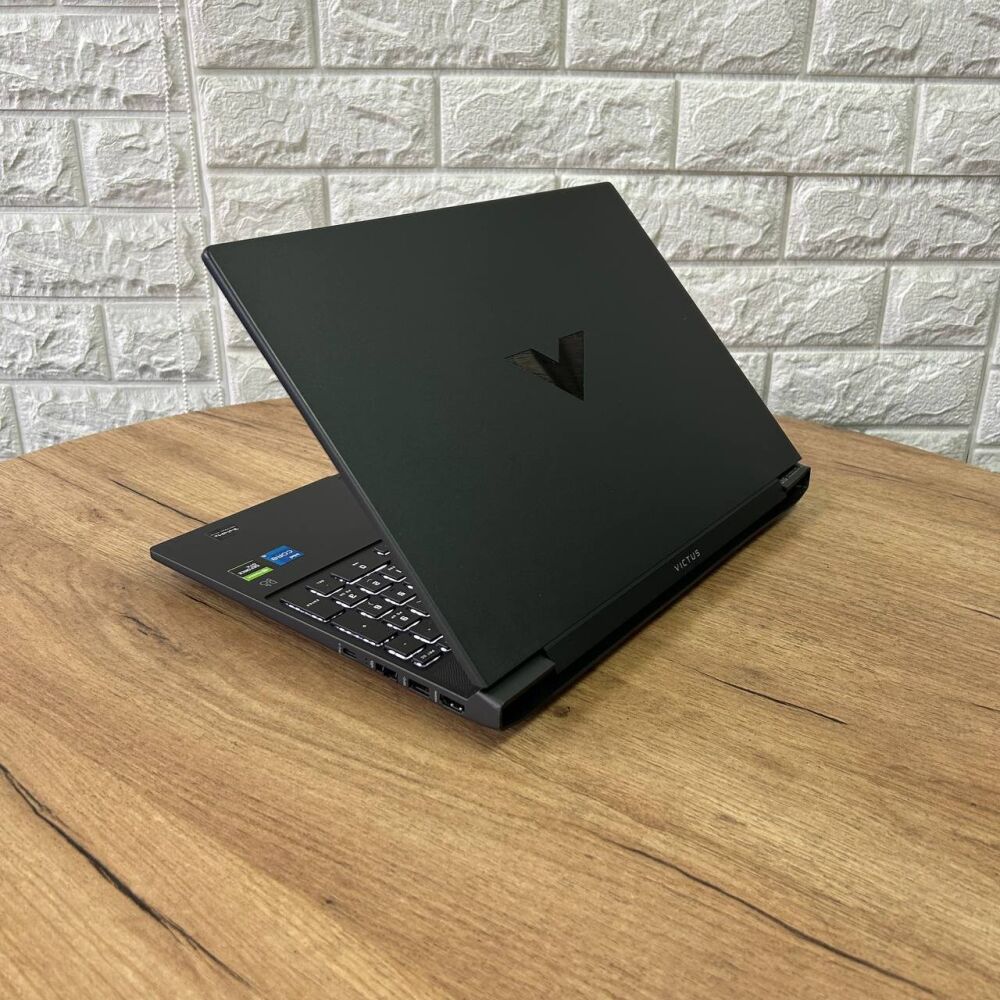 Купить игровой ноутбук HP Victus Gaming 15-fa0031dx / 15.6