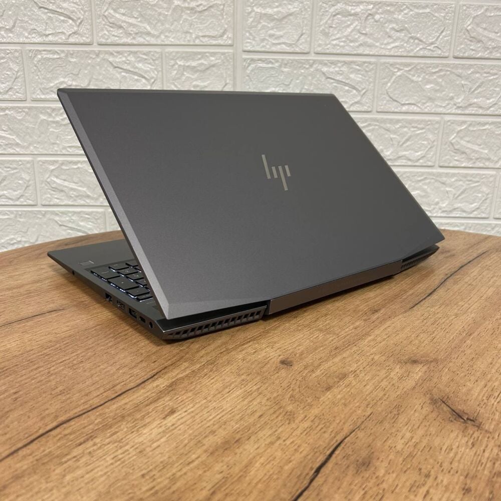 Купить мобильную рабочую станцию HP ZBook 15v G5 / 15.6