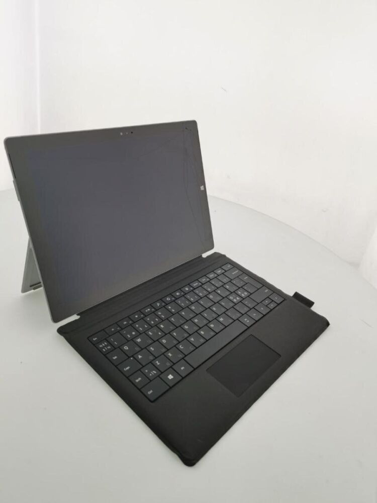 Купить ноутбук-трансформер Б-класс Microsoft Surface Pro 3 / 12.2
