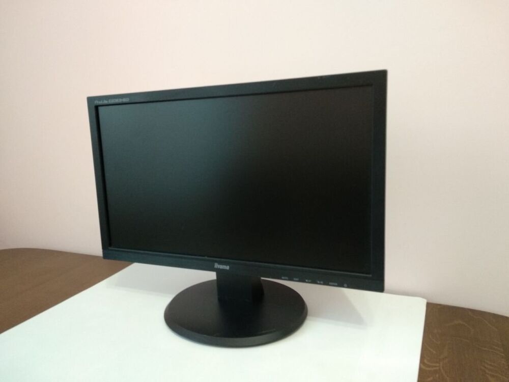 Купить Монитор Б-класс Iiyama ProLite E2083HSD / 19.5