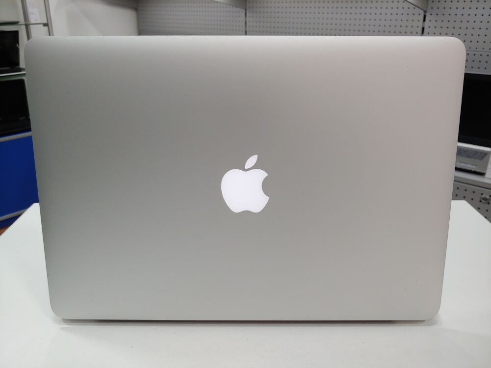 【美品】MacBook Air Intel Core i5 Ноутбуки и нетбуки : Macbook Air A1466 / 13.3'' / Core i5