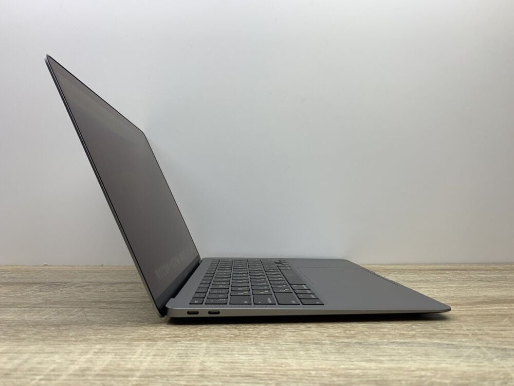 Купить ультрабук Apple MacBook Air 13 A2179 / 13.3