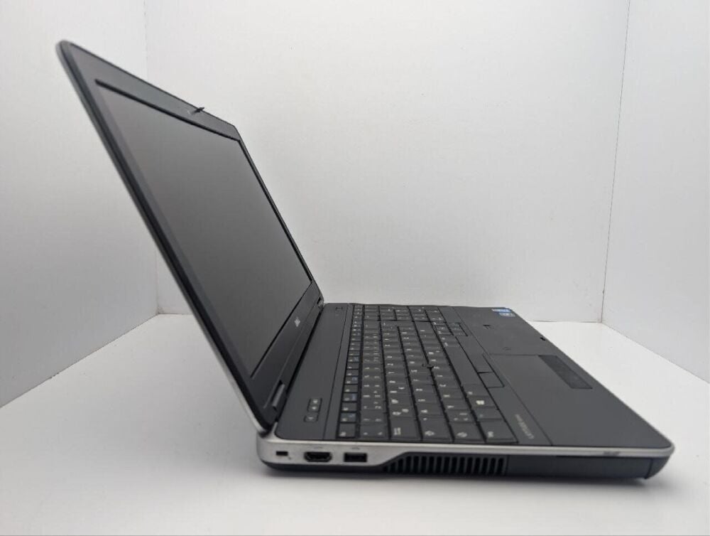 Купить ноутбук Dell Latitude E6540 / 15.6