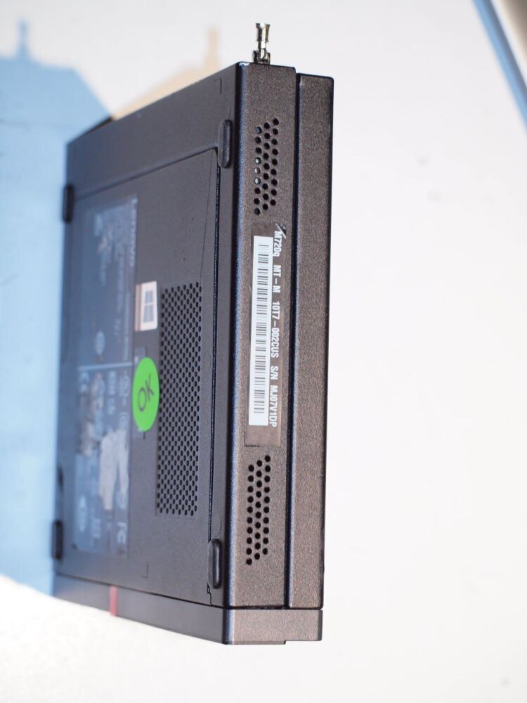 Купить неттоп Lenovo ThinkCentre M720q Tiny USFF / Intel Core i5