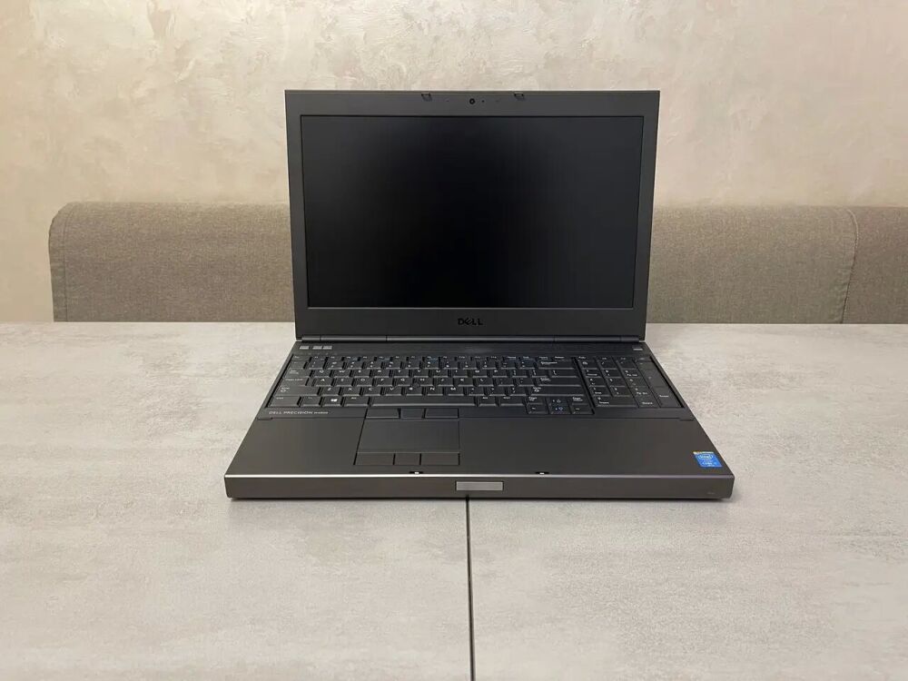 Купити мобільну робочу станцію Dell Precision M4800 / 15.6