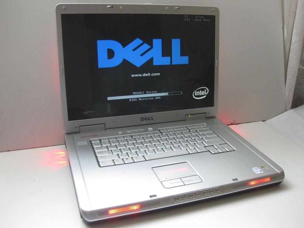 Купить ноутбук Б-класс Dell XPS M1710 / 17