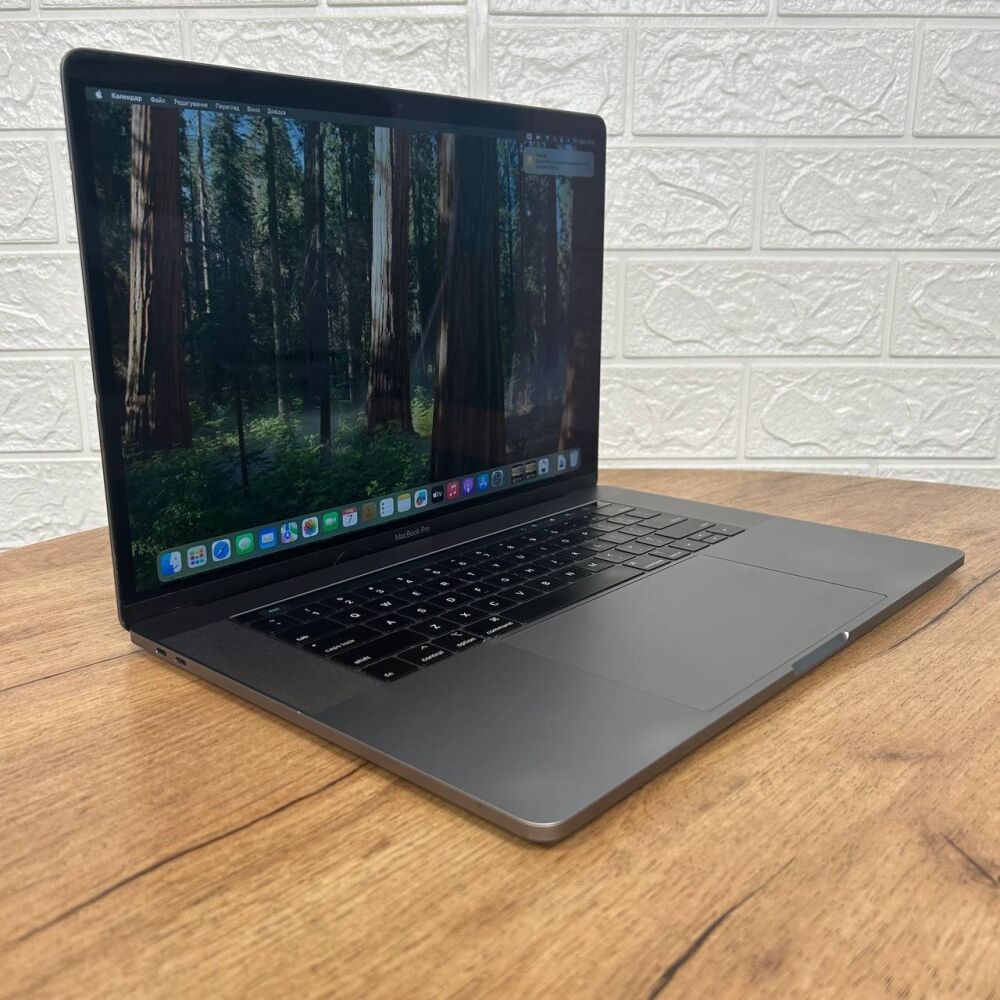 Купить игровой ультрабук Б-класс Apple MacBook Pro A1990 2018