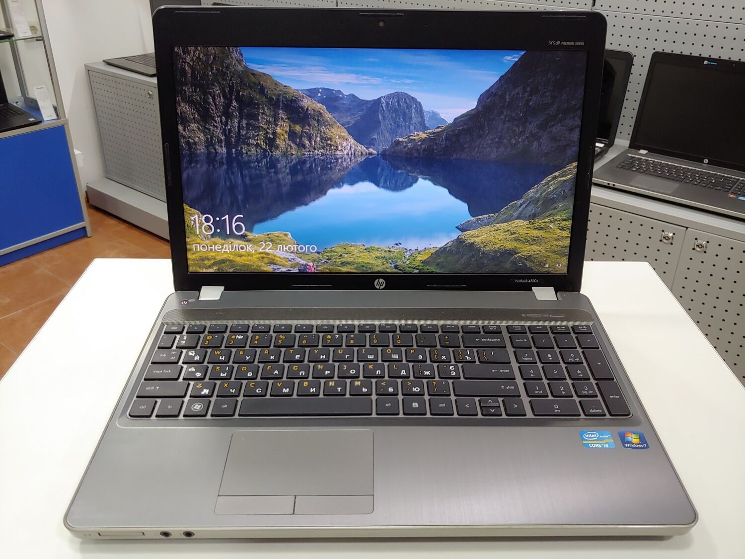 HP ProBook 4530s / 15.6" (1366x768) / Intel Core i32350M (2(4)ядра по