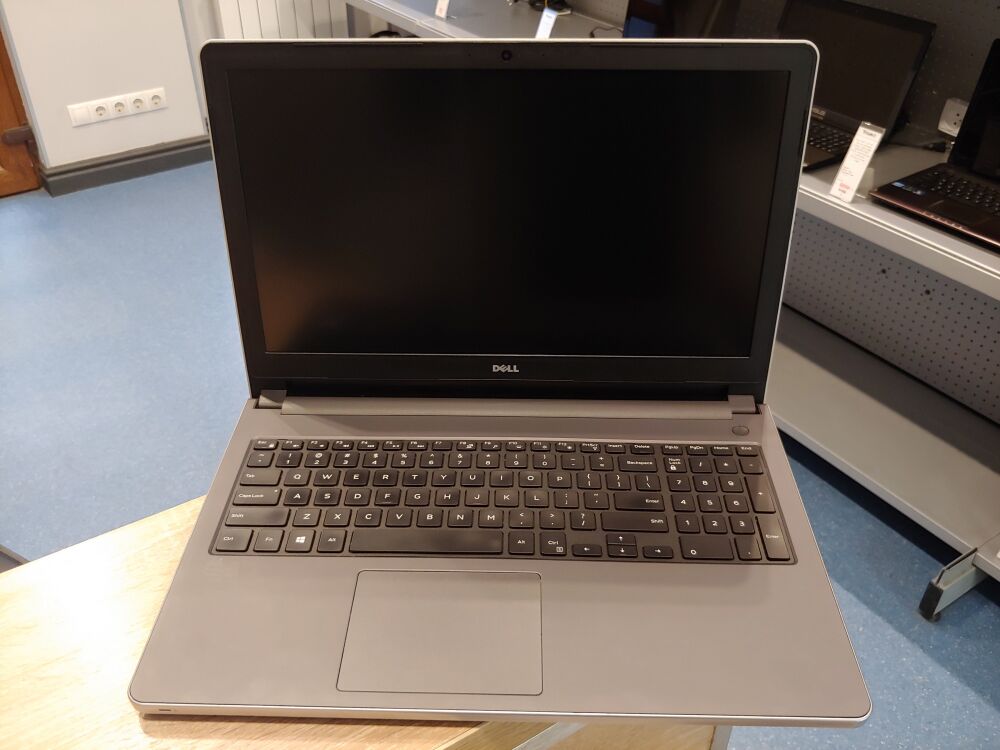 Dell Inspiron 5555 / 15.6