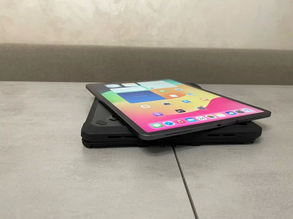 Купить планшет Apple iPad Pro A2014 / 12.9