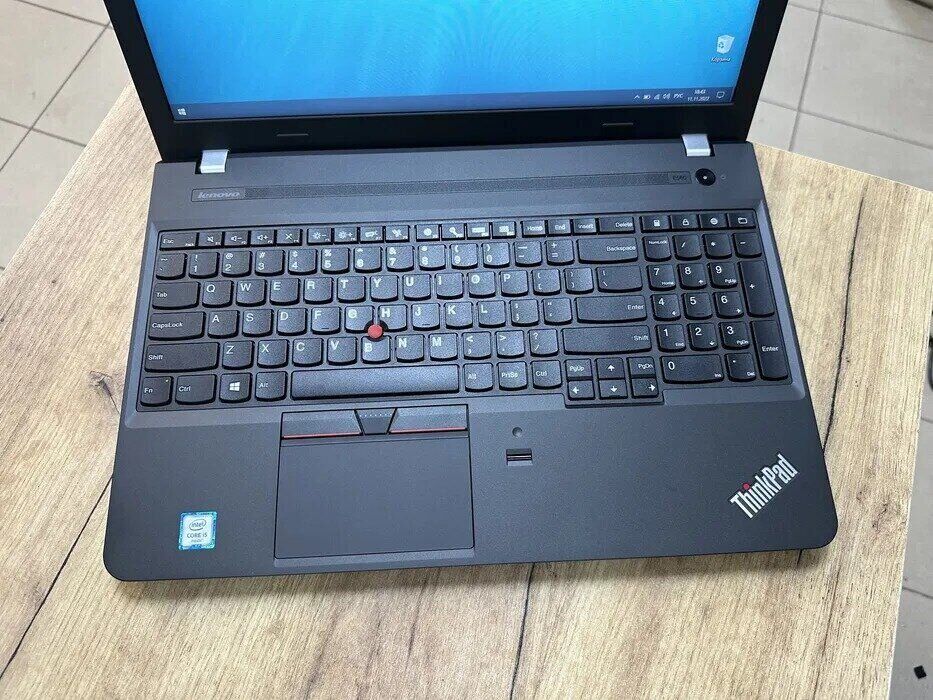 Купить ноутбук Lenovo ThinkPad E560 / 15.6