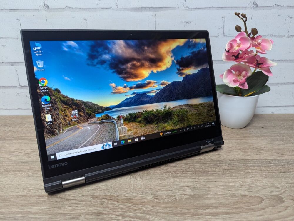 Купить ноутбук-трансформер Б-класс Lenovo Yoga 370 / 13.3