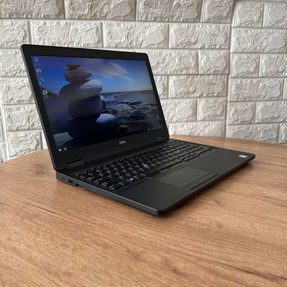 8*7様 【値下げ可能】DELL Latitude 5590 i7/16GB/5 Ноутбук DELL Latitude 5590 - Купить в Киеве, Цены, Фото