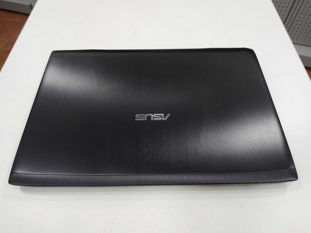 Купить игровой ноутбук Asus FX502V / 15.6