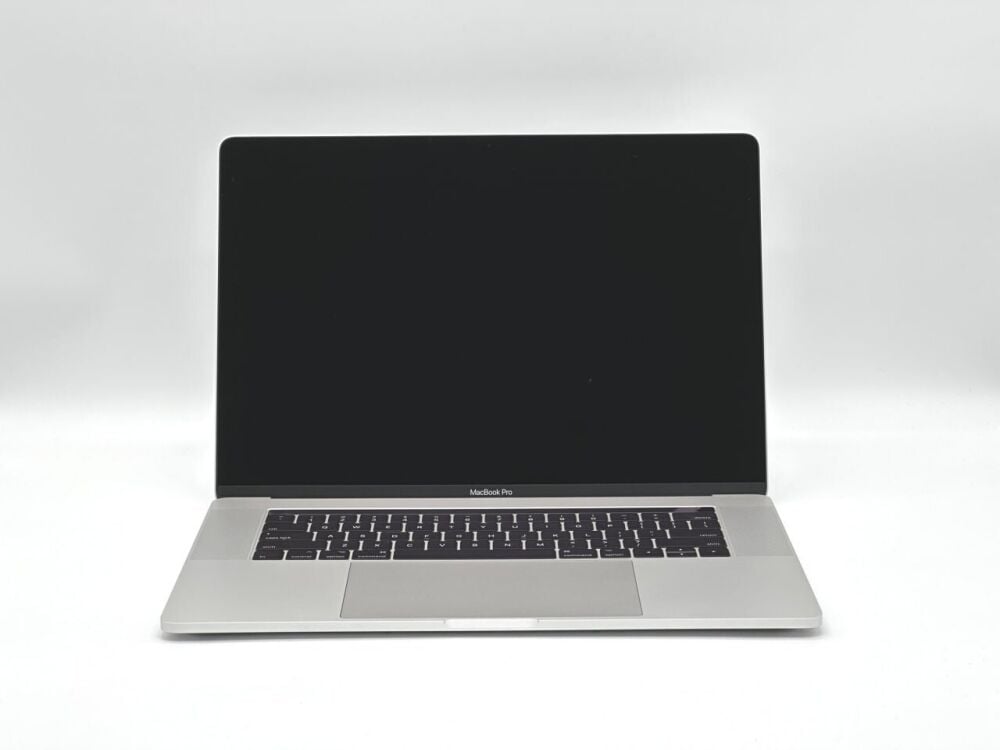 フルスペックMacBook Pro 15㌅ i7/16GB/1TB/Radeon Apple MacBook Pro 15.4