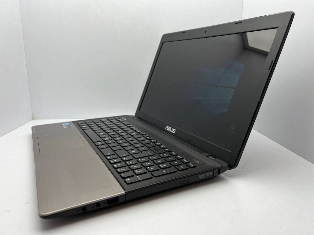 ASUS グラボ付きノートPC K55VD i5-3210M 610M ASUS グラボ付きノートPC K55VD i5-3210M 610M - メルカリ