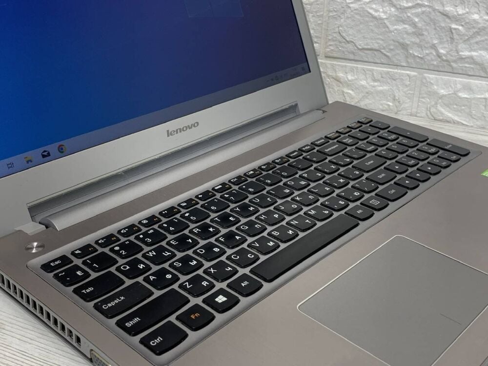 Купить ноутбук Lenovo Z500 15.6