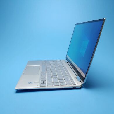 Ультрабук-трансформер HP Spectre x360 - 13-aw0003dx / 13.3" (3840x2160) IPS Touch / Intel Core i5-1035G4 (4 (8) ядра по 1.1 - 3.7 GHz) / 8 GB DDR4 / 256 GB SSD / Intel Iris Plus Graphics / WebCam / Win 10 Home Ультрабук-трансформер HP Spectre x360 - 13-aw0003dx / 13.3" (3840x2160) IPS Touch / Intel Core i5-1035G4 (4 (8) ядра по 1.1 - 3.7 GHz) / 8 GB DDR4 / 256 GB SSD / Intel Iris Plus Graphics / WebCam / Win 10 Home