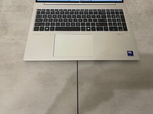 Ультрабук HP EliteBook 860 G11 / 16" (1920x1200) IPS / Intel Core Ultra 5 125U (12 (14) ядер по 1.3 - 4.3 GHz) / 16 GB DDR5 / 512 GB SSD M.2 / Intel Graphics / WebCam / Fingerprint
