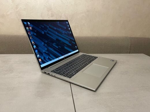 Ультрабук HP EliteBook 860 G11 / 16" (1920x1200) IPS / Intel Core Ultra 5 125U (12 (14) ядер по 1.3 - 4.3 GHz) / 16 GB DDR5 / 512 GB SSD M.2 / Intel Graphics / WebCam / Fingerprint