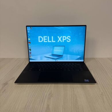 Игровой ноутбук Dell XPS 15 9510 / 15.6" (1920x1200) IPS / Intel Core i9-11900H (8 (16) ядер по 2.1 - 4.9 GHz) / 32 GB DDR4 / 512 GB SSD NVMe / nVidia GeForce RTX 3050 Ti, 4 GB GDDR6, 128-bit / WebCam