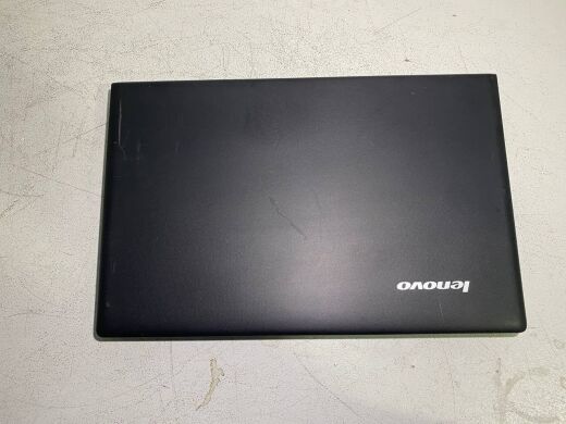 Ноутбук Lenovo IdeaPad G710 / 17.3" (1920x1080) TN / Intel Core i7-4712MQ (4 (8) ядер 2.3 - 3.3 GHz) / 16 GB DDR3 / 256 GB SSD / nVidia GeForce 820M, 2 GB GDDR3, 128-bit / WebCam / DVD-ROM