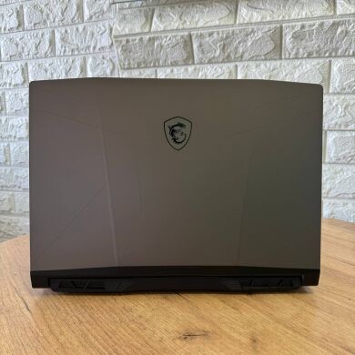 Игровой ноутбук MSI Pulse GL66 11UEK / 15.6" (1920x1080) IPS / Intel Core i7-11800H (8 (16) ядeр по 2.3 - 4.6 GHz) / 16 GB DDR4 / 512 GB SSD + 1000 GB HDD / nVidia GeForce RTX 3060, 6 GB GDDR6, 192-bit / WebCam