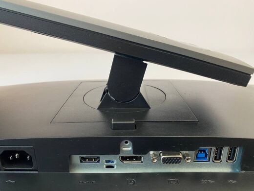 Монитор Dell P2217H / 22" (1920x1080) IPS / 2x USB 2.0, 2x USB 3.0, 1x VGA, 1x HDMI, 1x DisplayPort / VESA 100x100 Монитор Dell P2217H / 22" (1920x1080) IPS / 2x USB 2.0, 2x USB 3.0, 1x VGA, 1x HDMI, 1x DisplayPort / VESA 100x100