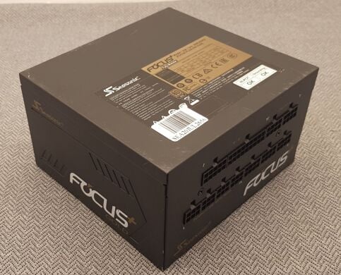 Блок живлення Seasonic Focus Plus Gold 650W (SSR-650FX) / 650W / 24+4(4)+4(8) pin