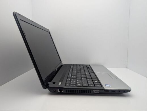 Ноутбук Acer Aspire E1-531 / 15.6" (1366x768) TN / Intel Pentium B960 (2 ядра по 2.2 GHz) / 8 GB DDR3 / 500 GB HDD / Intel HD Graphics / WebCam / DVD-ROM