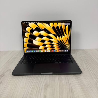 Ультрабук Б-класс Apple MacBook Pro 14 A3112 (2024) / 14.2" (3024x1964) IPS / Apple M4 (10 ядер по 2.85 - 4.5 GHz) / 16 GB DDR5 / 500 GB SSD NVMe / Apple M4 Graphics / WebCam / MacOS