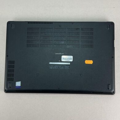 Ноутбук Dell Latitude 5591 / 15.6" (1920x1080) IPS / Intel Core i7-8850H (6 (12) ядер по 2.6 - 4.3 GHz) / 16 GB DDR4 / 500 GB SSD / Intel UHD Graphics 630 / WebCam / HDMI